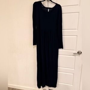 Dearcase Women’s Black Maxi Long Sleeve “Morticia” Dress Size 2XL